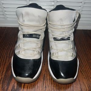 Jordan Concord 11s